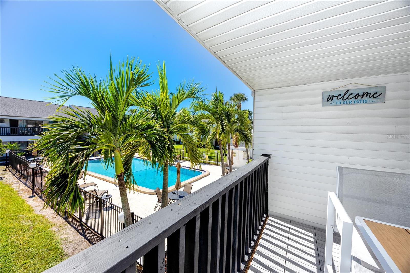 Image 2 of 44 For 607 Haven Place 607