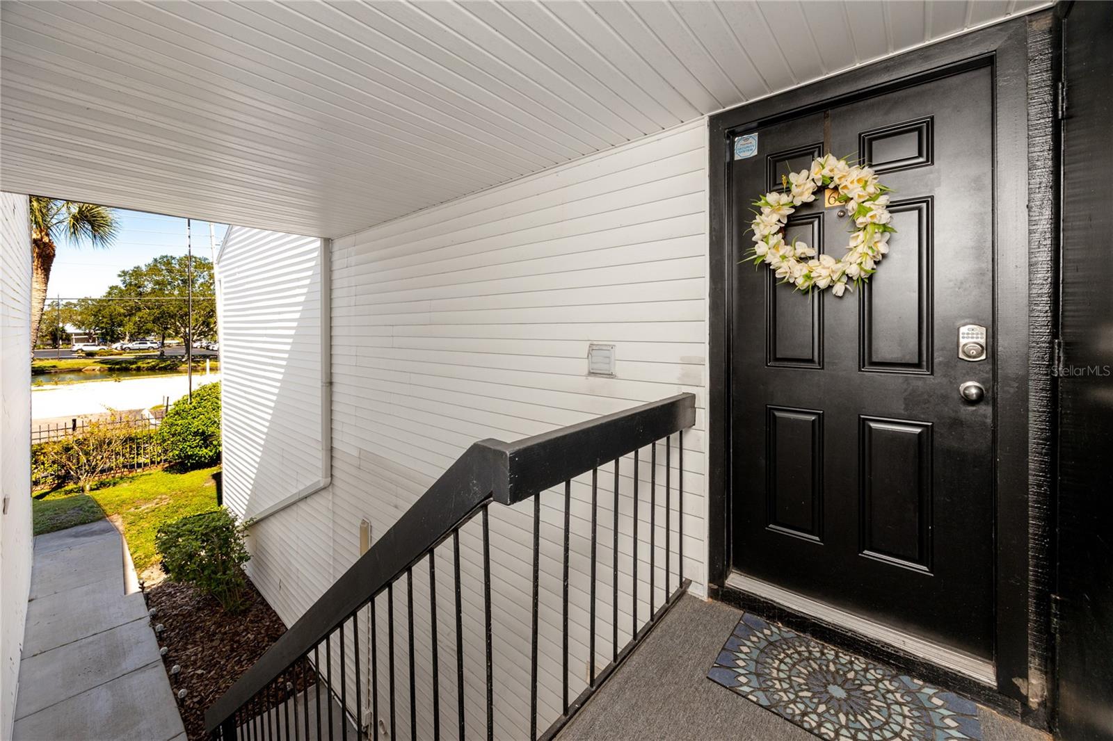 Image 7 of 44 For 607 Haven Place 607