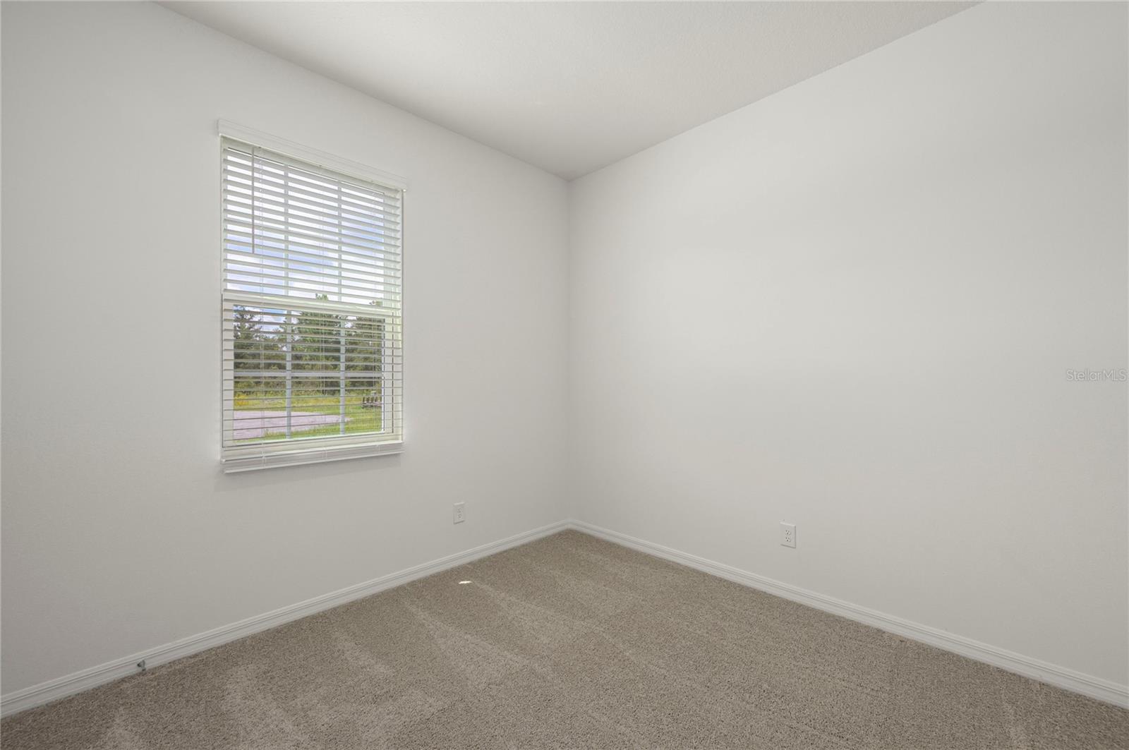 Image 12 of 27 For 304 Bowfin Court