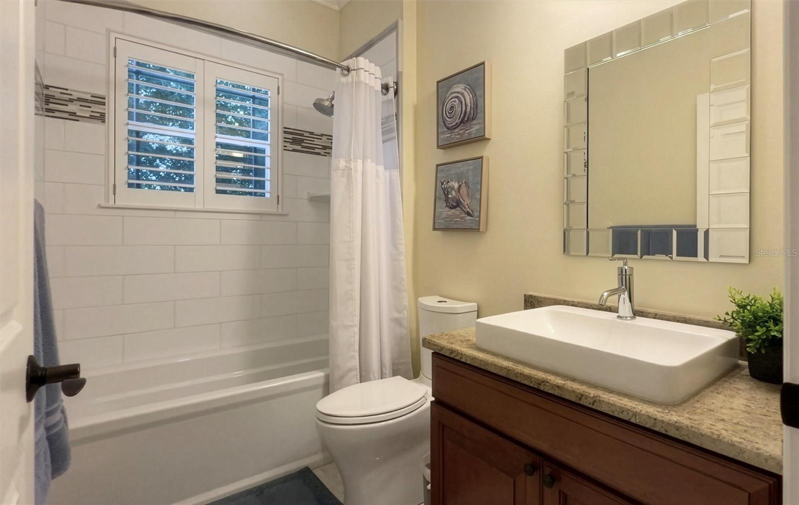 Image 17 of 89 For 333 South Avenue