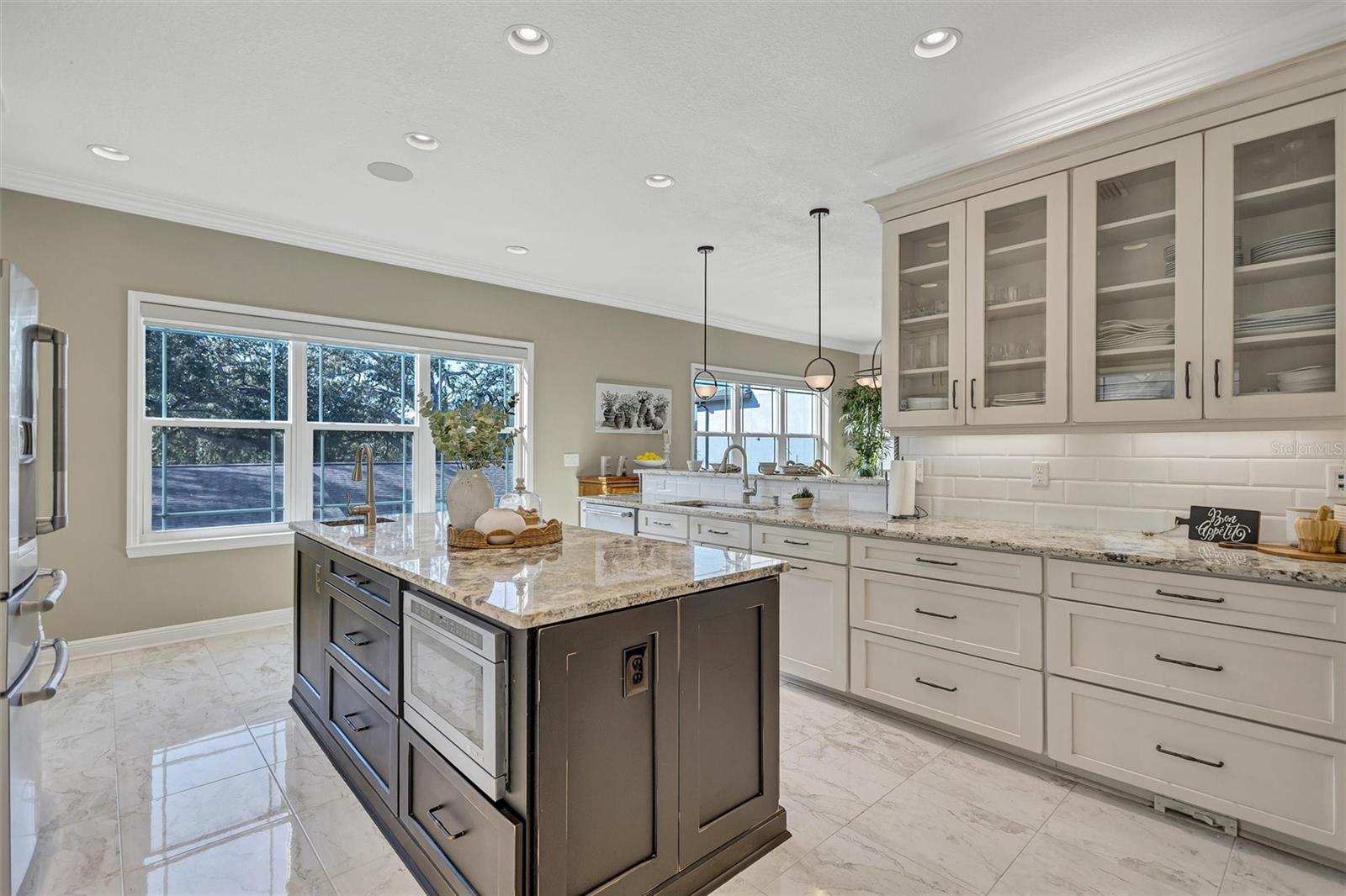 Image 24 of 89 For 333 South Avenue