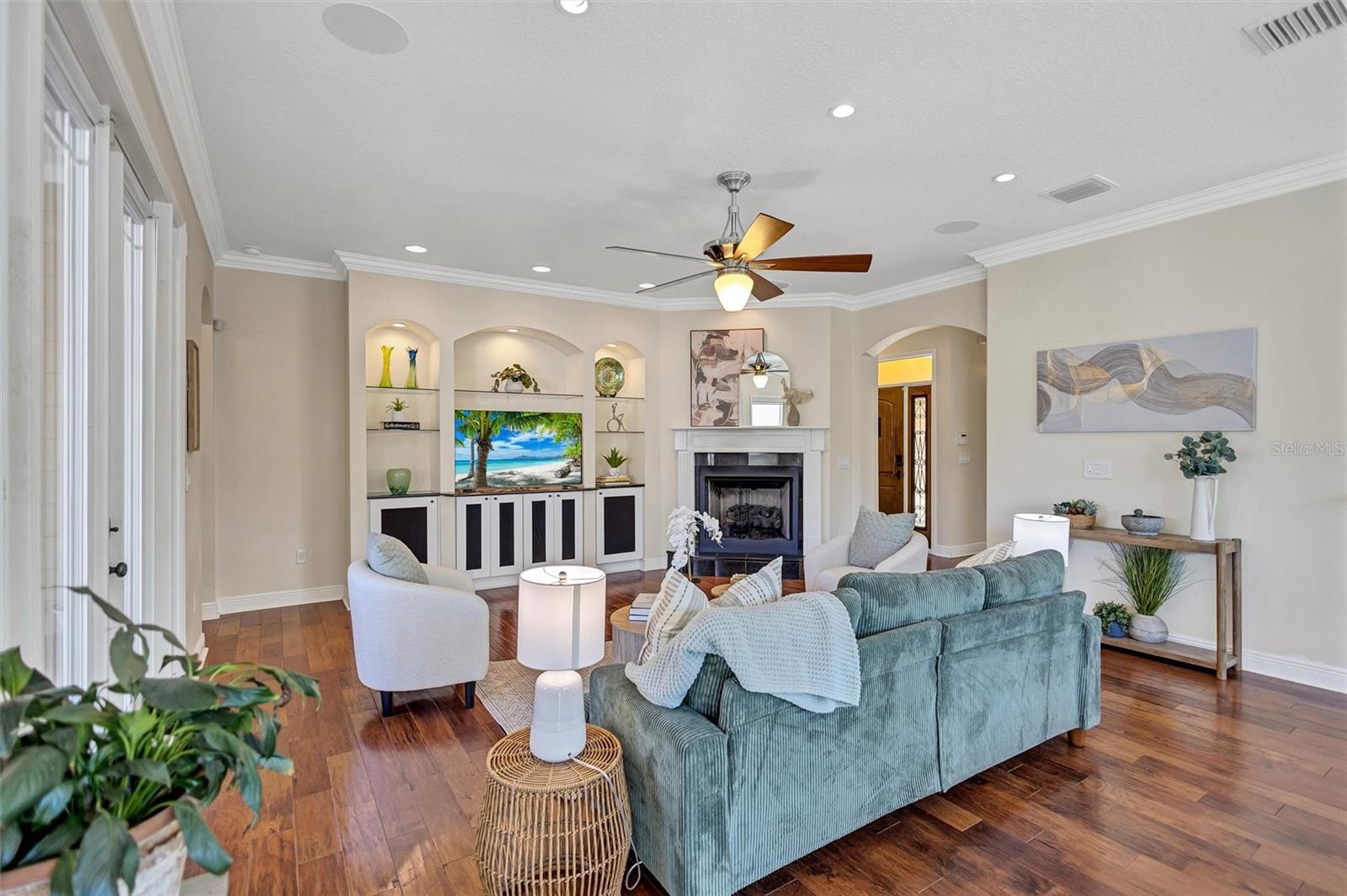 Image 36 of 89 For 333 South Avenue