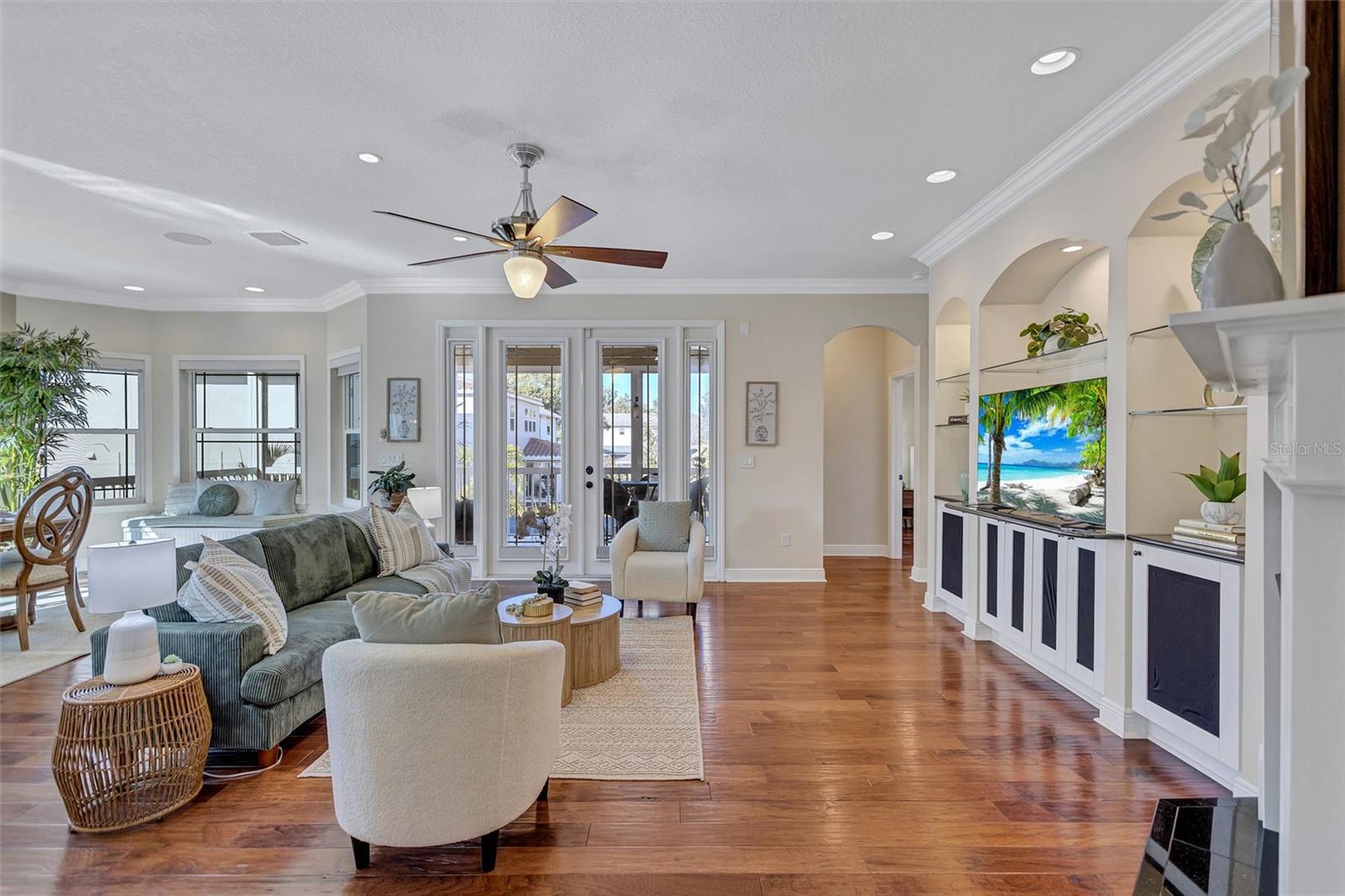 Image 37 of 89 For 333 South Avenue