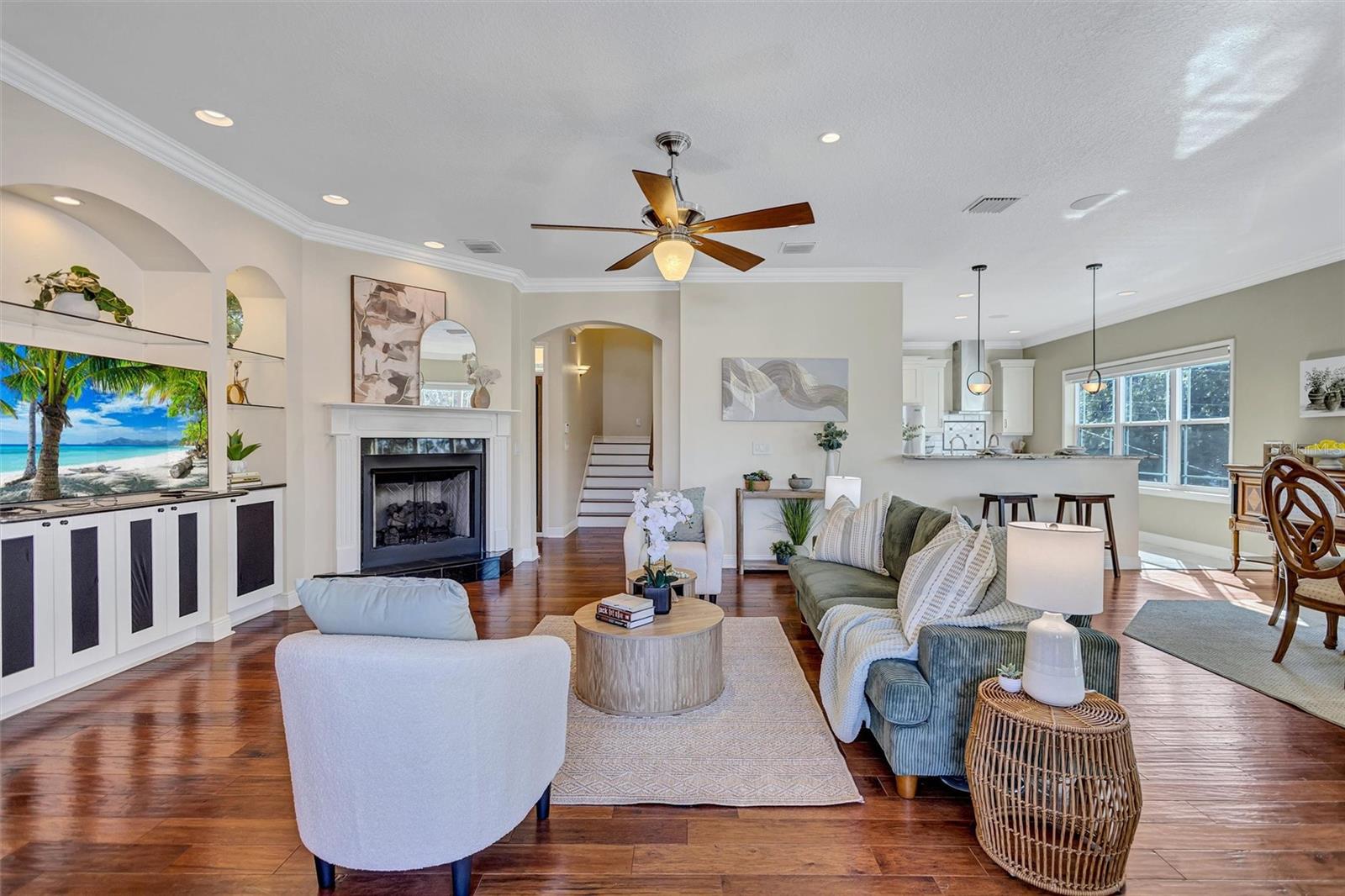 Image 39 of 89 For 333 South Avenue