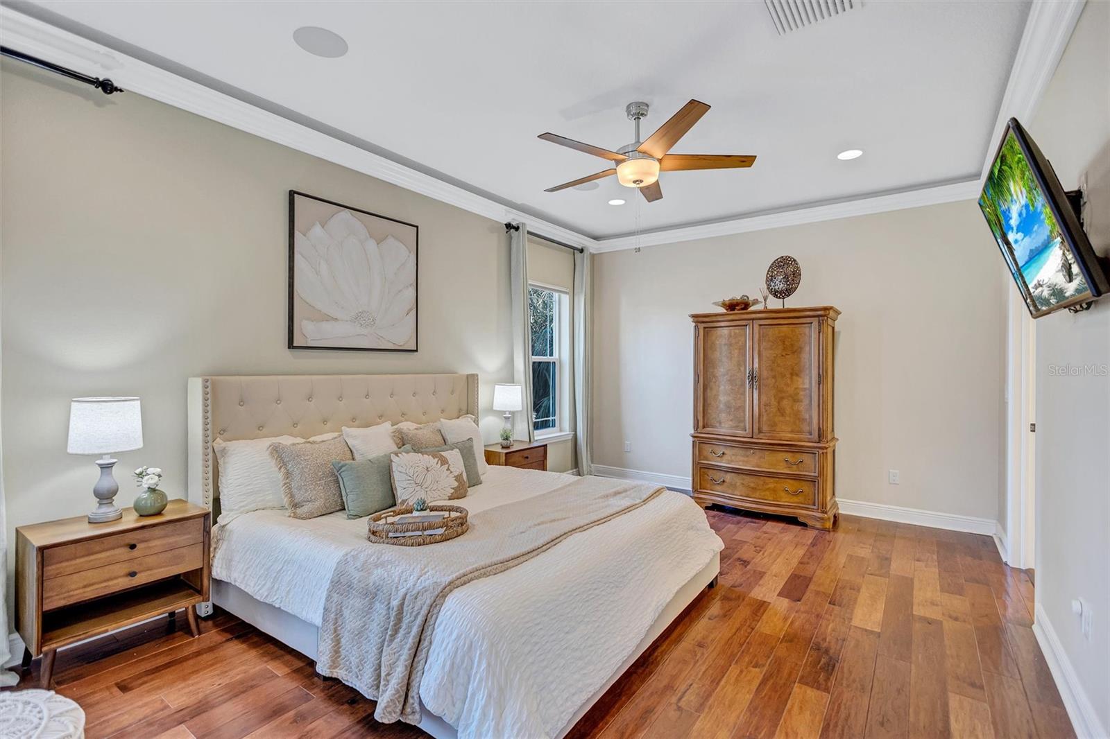 Image 42 of 89 For 333 South Avenue