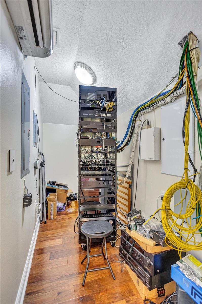 Image 47 of 89 For 333 South Avenue