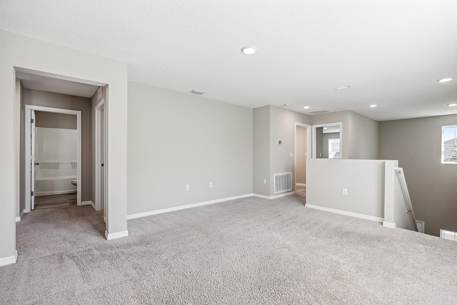 Image 14 of 40 For 12857 Tannencrest Drive