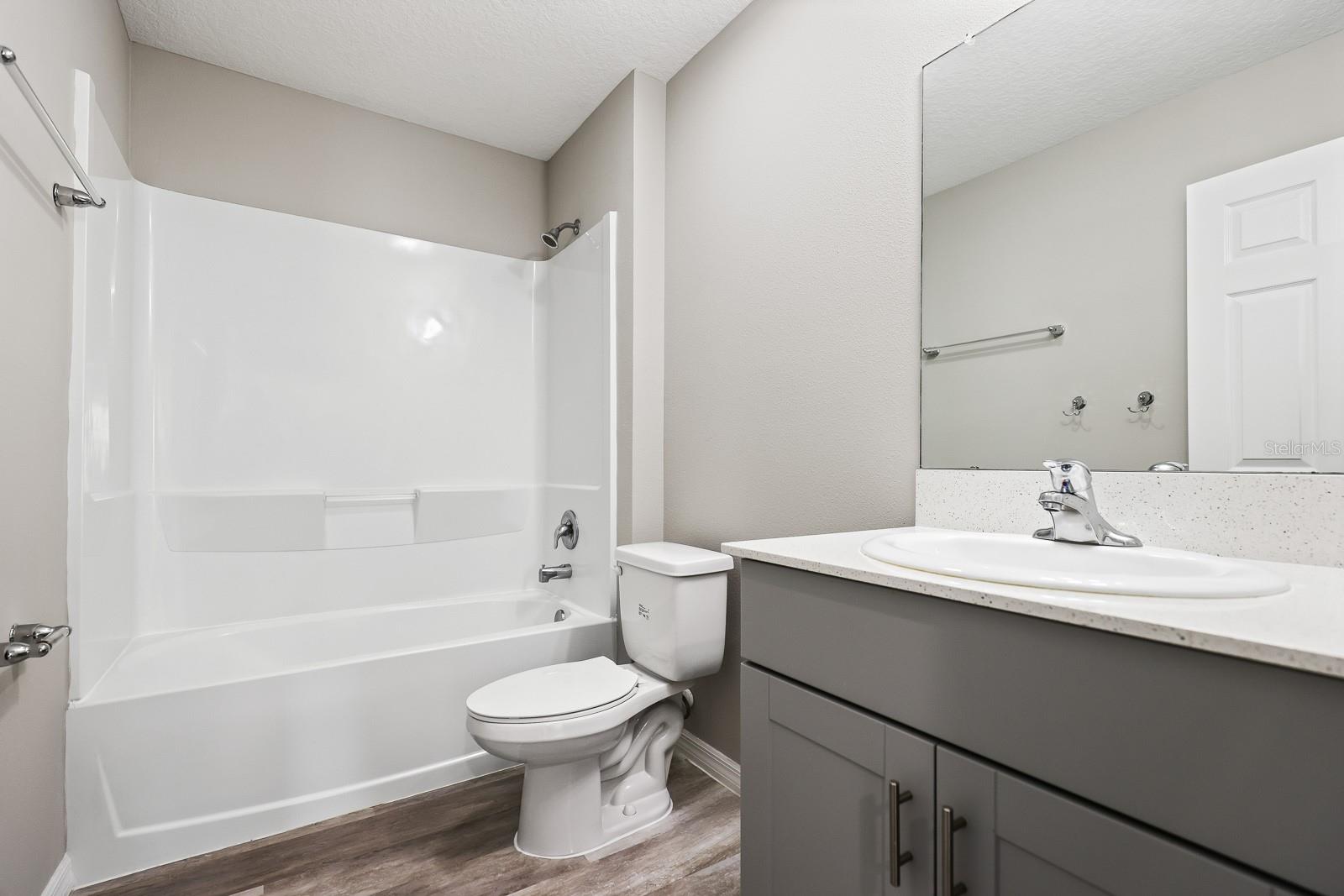 Image 23 of 40 For 12857 Tannencrest Drive