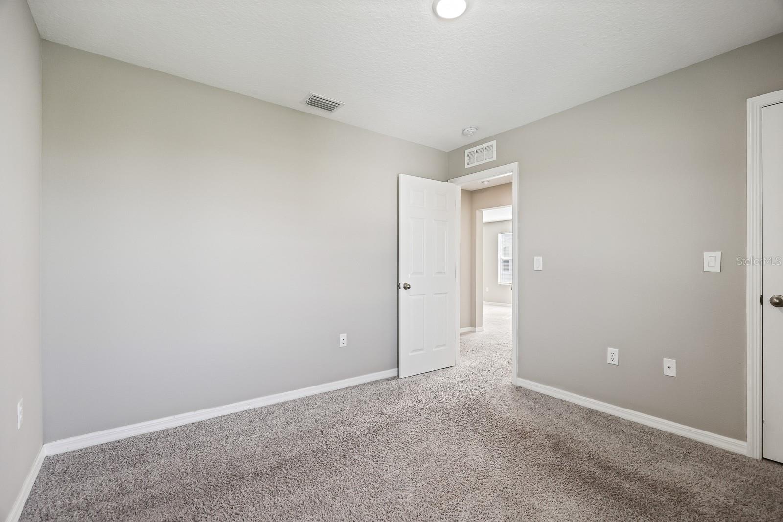 Image 27 of 40 For 12857 Tannencrest Drive