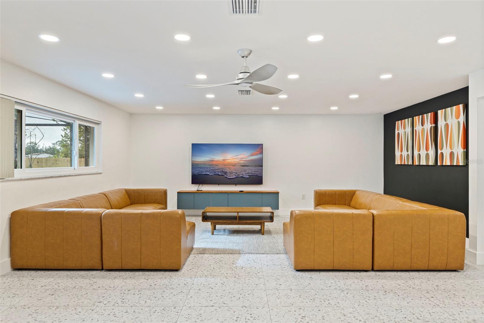 Image 17 of 43 For 2130 14th Avenue Sw