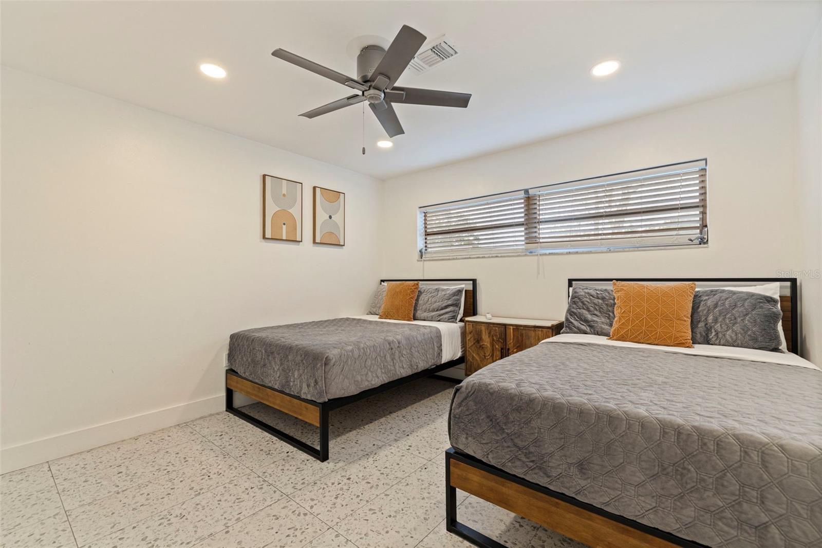 Image 29 of 43 For 2130 14th Avenue Sw