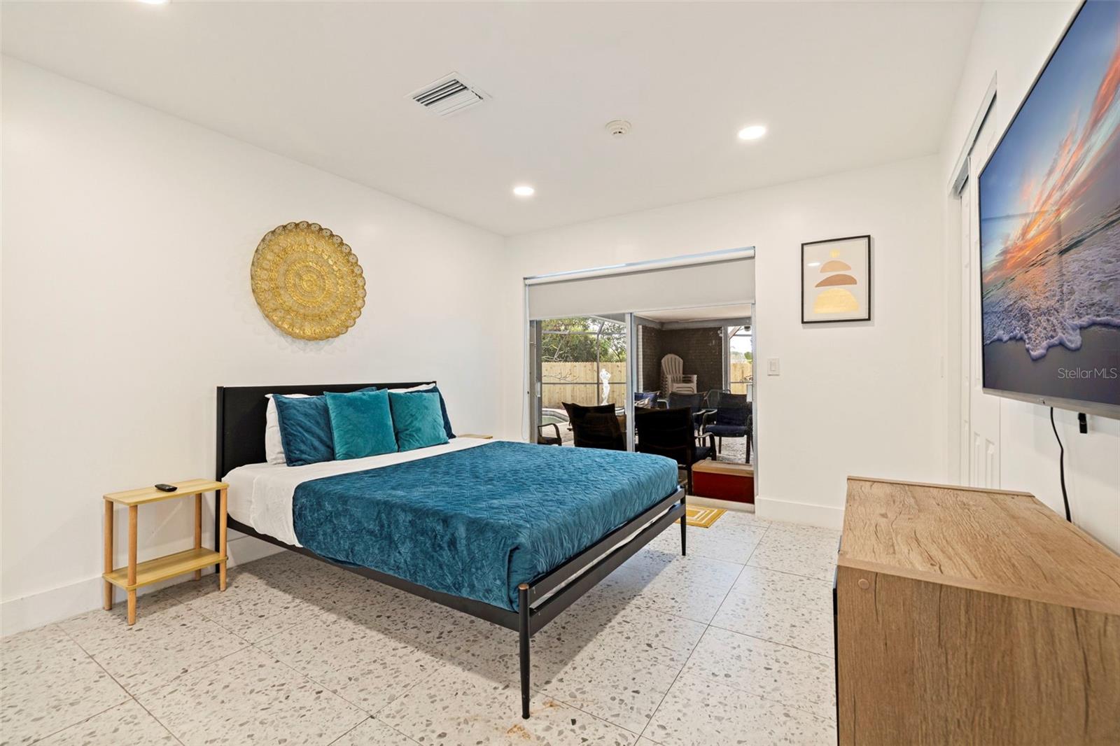 Image 30 of 43 For 2130 14th Avenue Sw