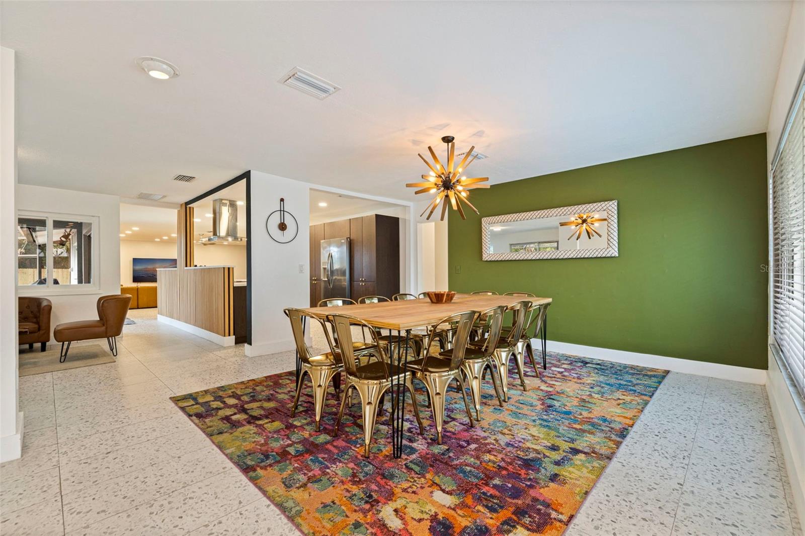 Image 6 of 43 For 2130 14th Avenue Sw