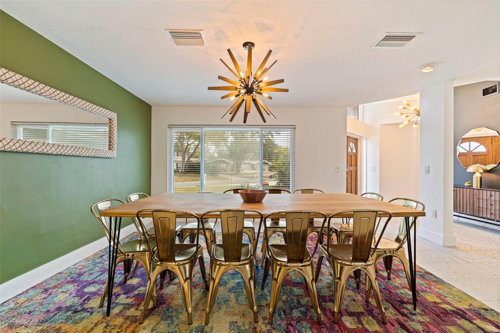 Image 7 of 43 For 2130 14th Avenue Sw