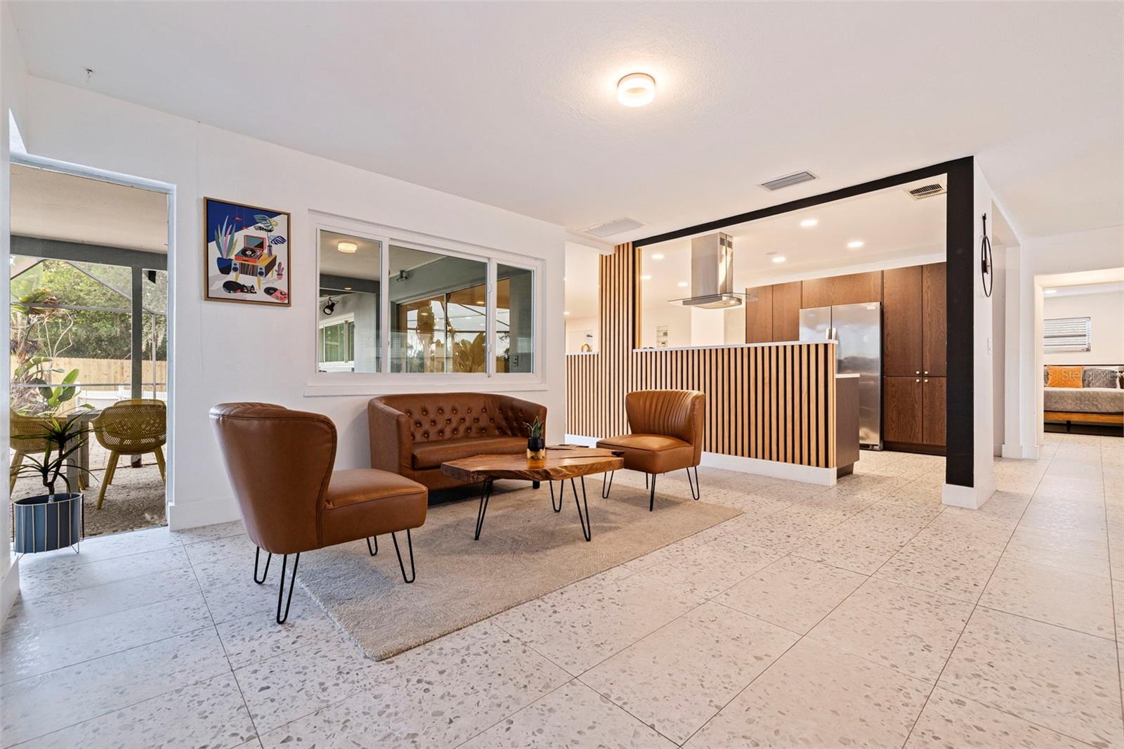 Image 9 of 43 For 2130 14th Avenue Sw