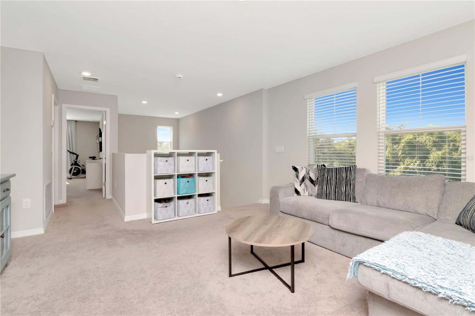 Image 13 of 52 For 11338 Brook Edge Avenue