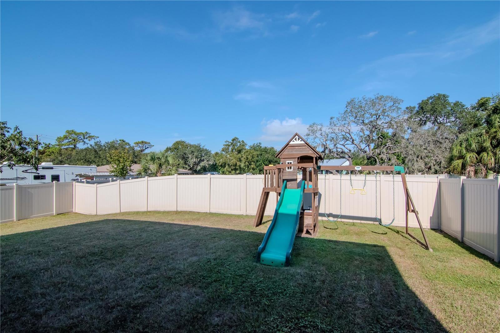 Image 37 of 52 For 11338 Brook Edge Avenue