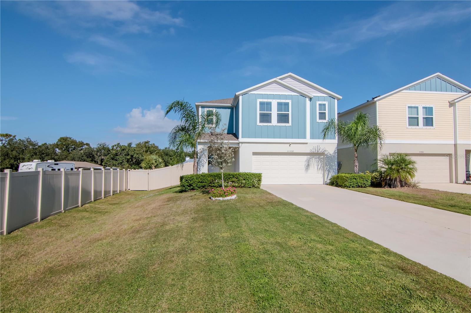 Image 43 of 52 For 11338 Brook Edge Avenue