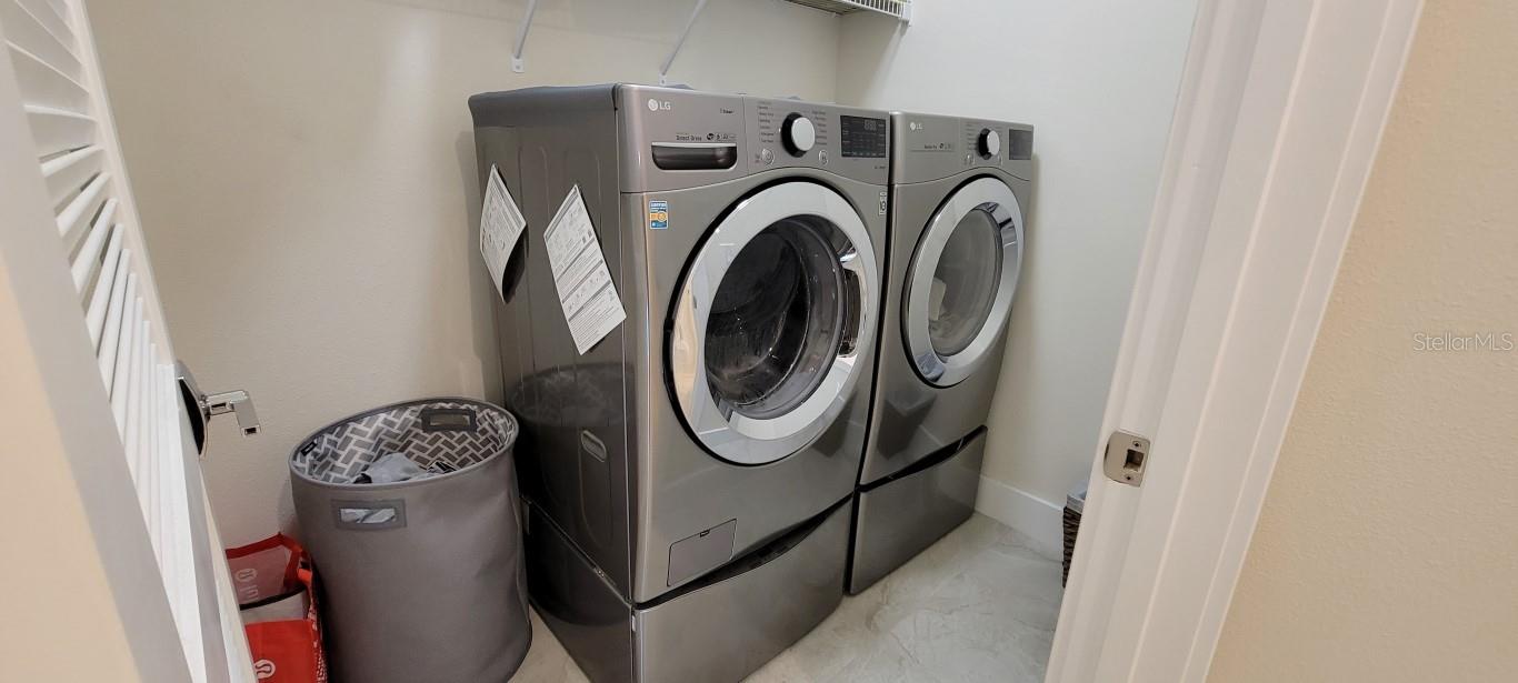 Image 4 of 30 For 4421 Richardson Avenue