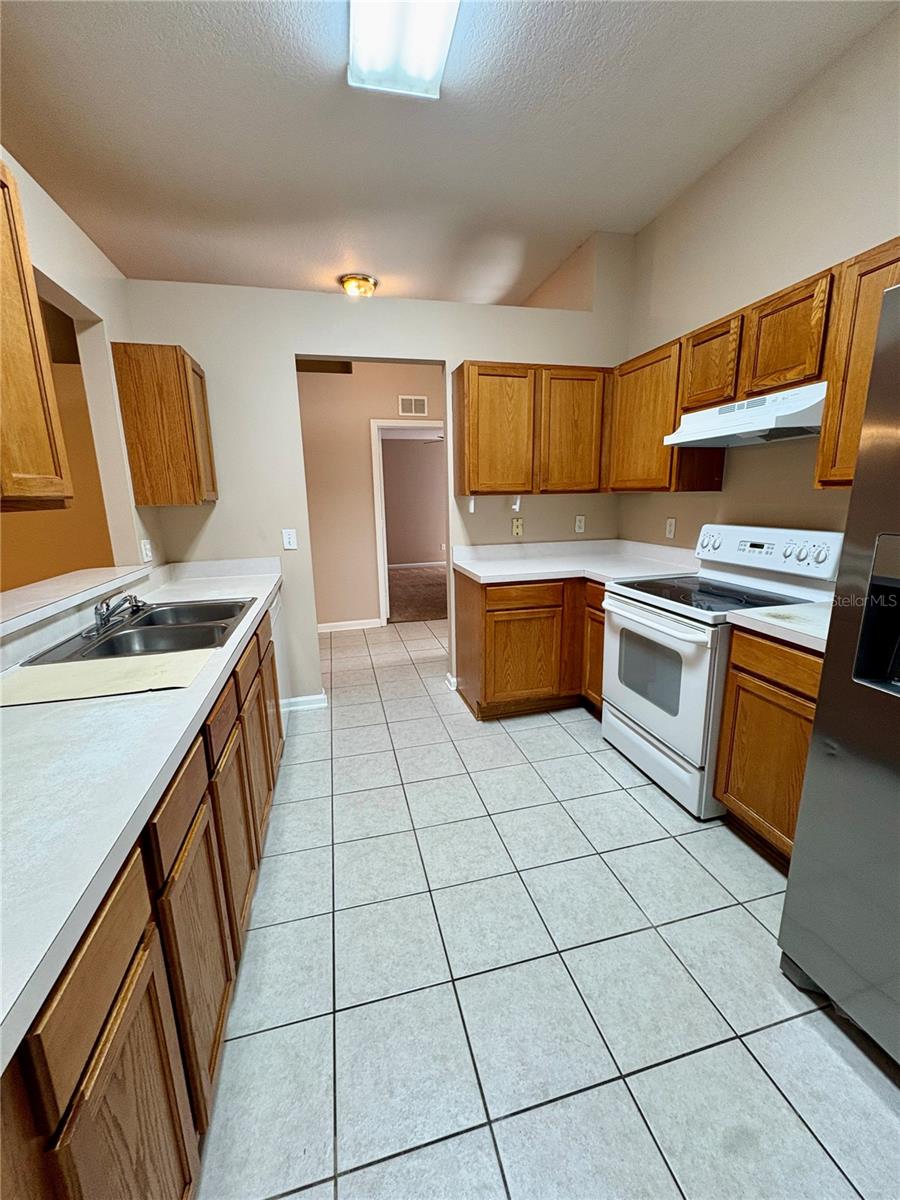 Image 2 of 15 For 12412 Cedarfield Drive