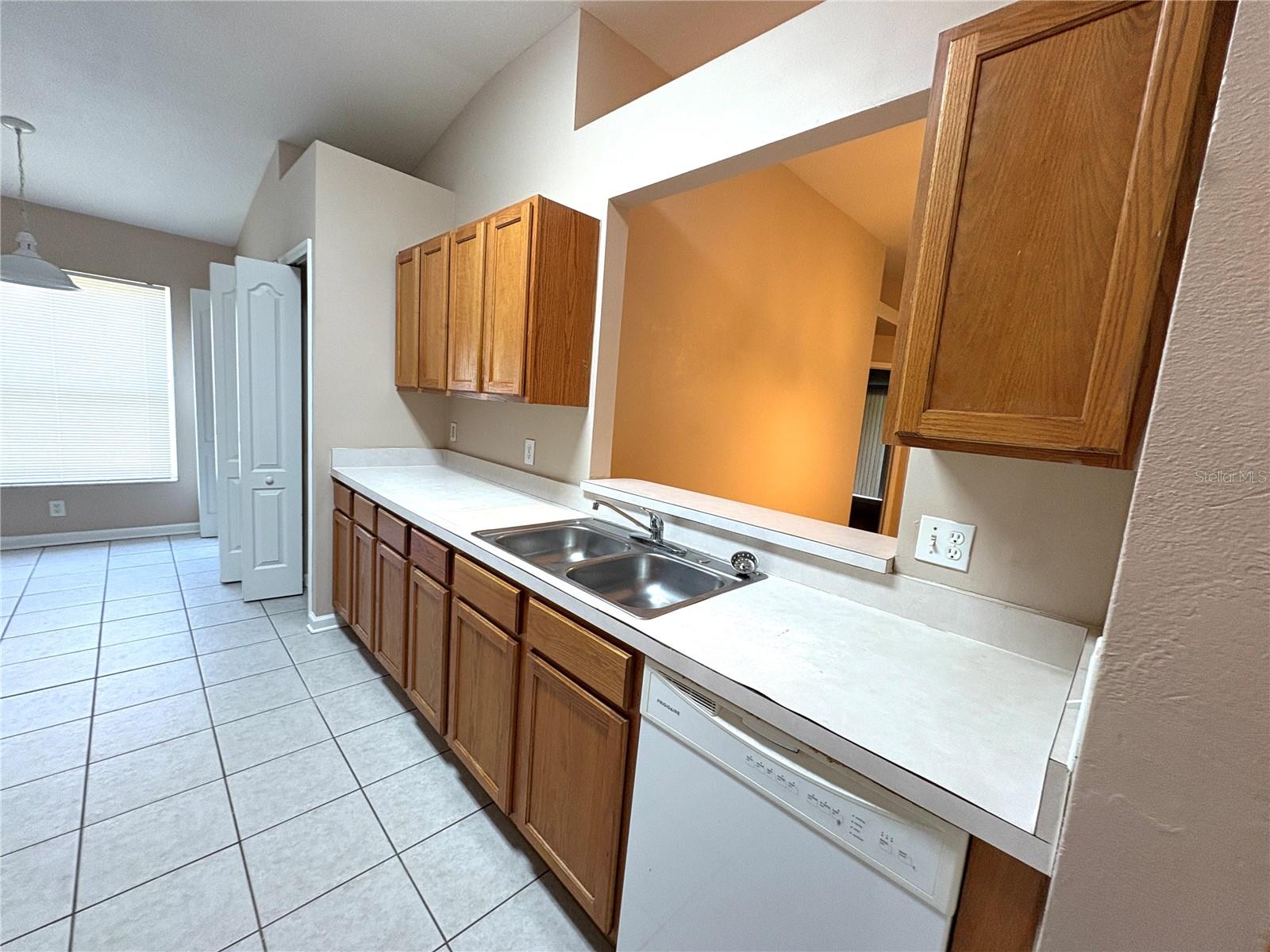 Image 3 of 15 For 12412 Cedarfield Drive