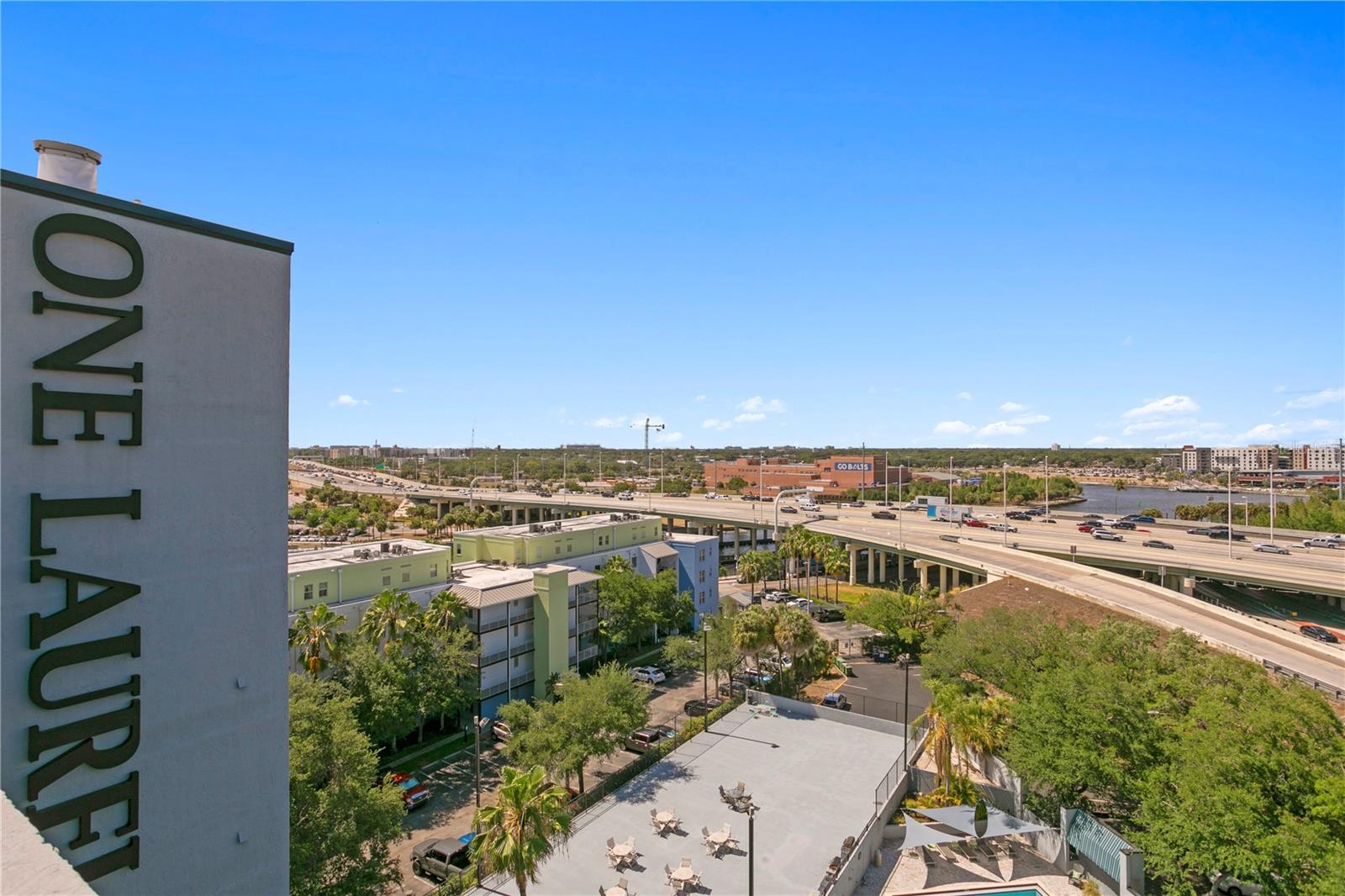 Image 24 of 53 For 201 Laurel Street 1006