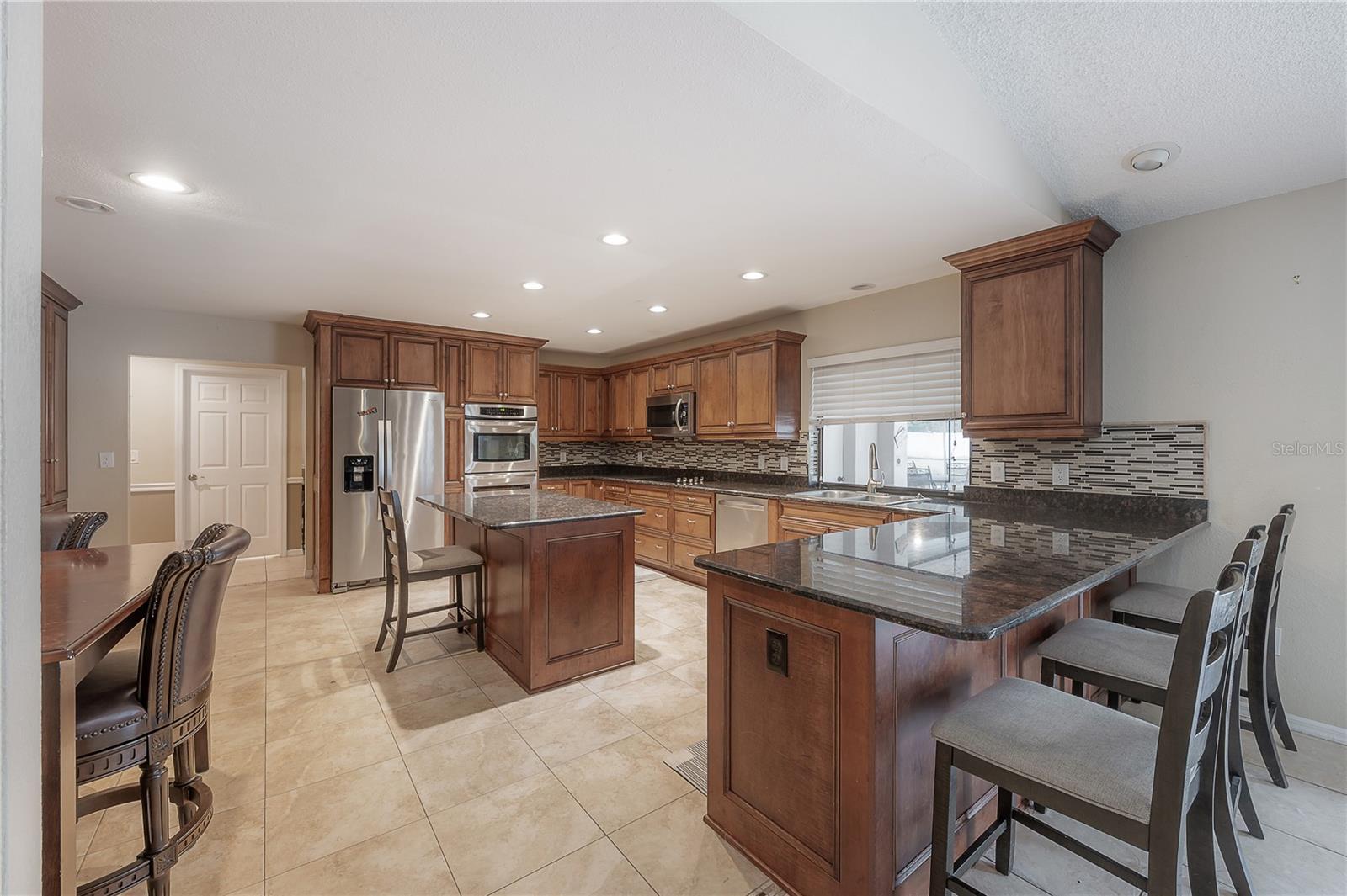 Image 22 of 47 For 2637 Westview Court
