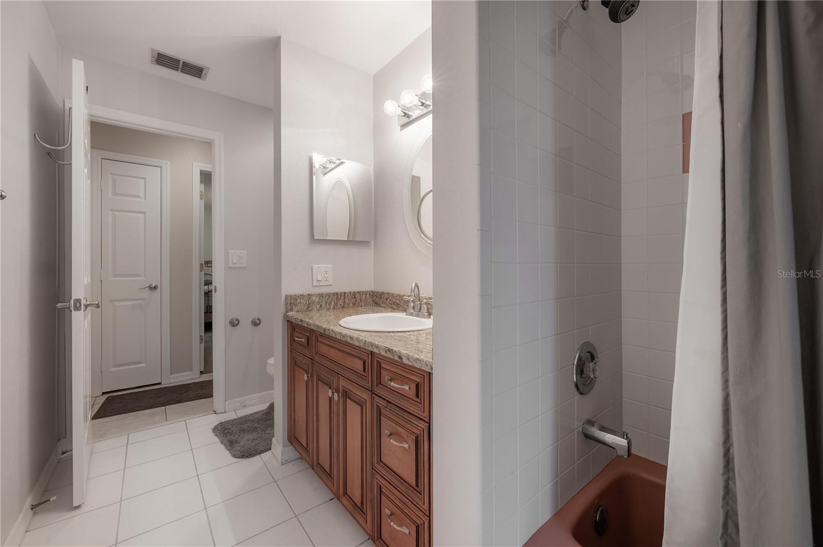 Image 30 of 47 For 2637 Westview Court