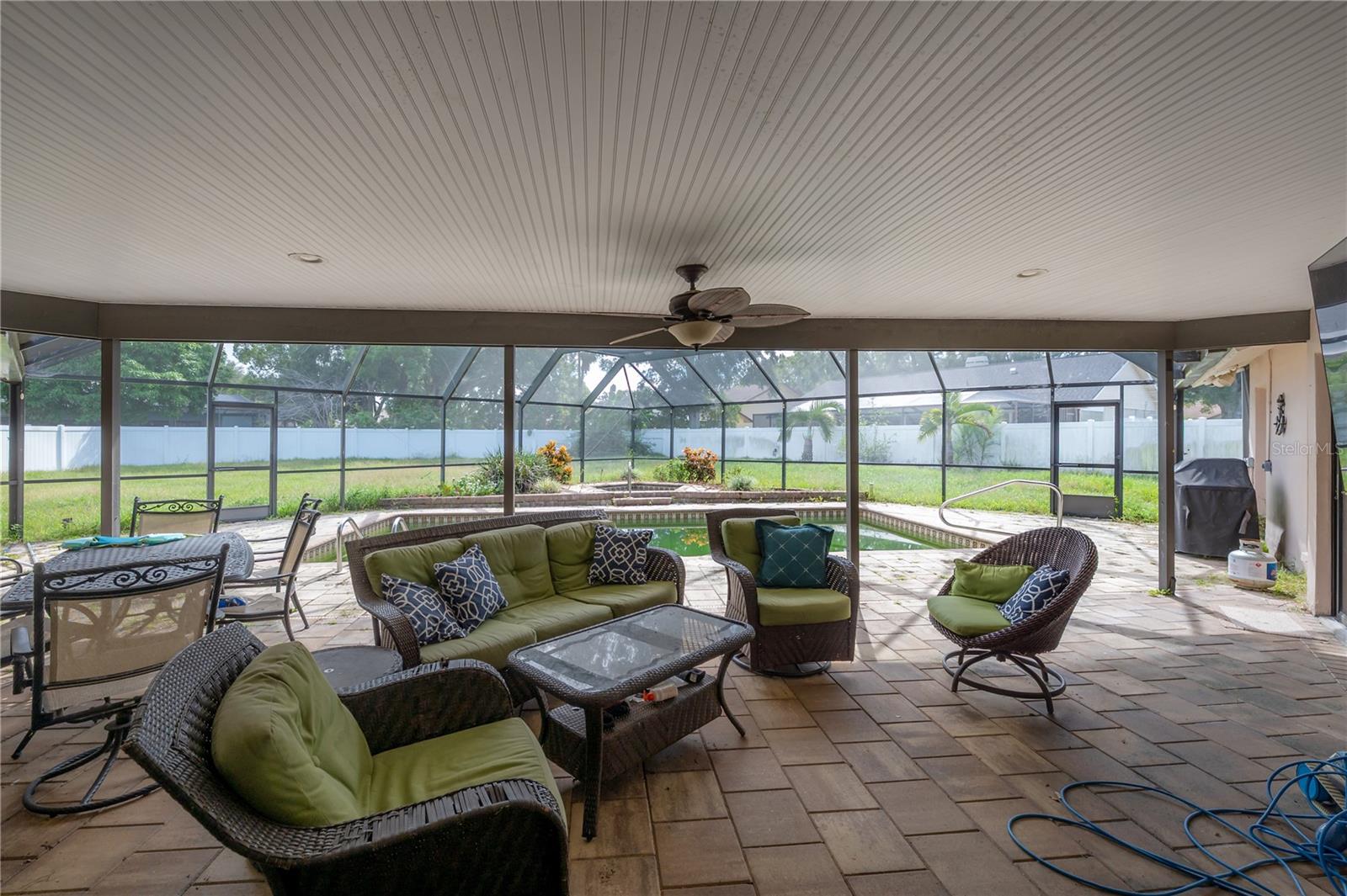 Image 39 of 47 For 2637 Westview Court