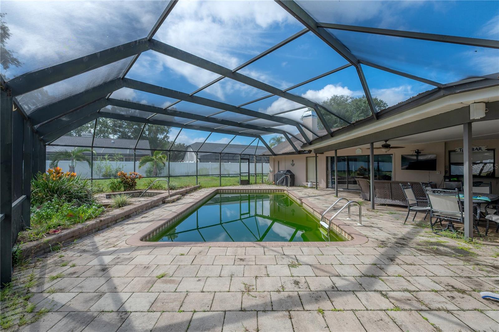 Image 43 of 47 For 2637 Westview Court