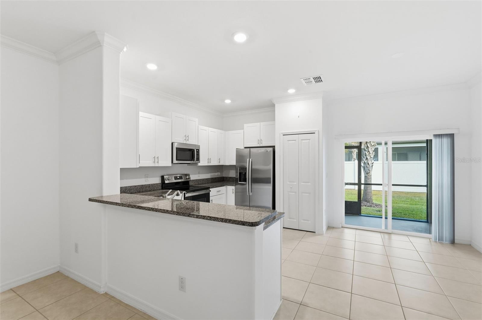 Image 11 of 72 For 36379 Garden Wall Way