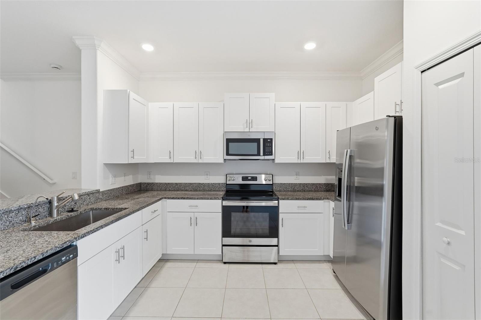 Image 12 of 72 For 36379 Garden Wall Way