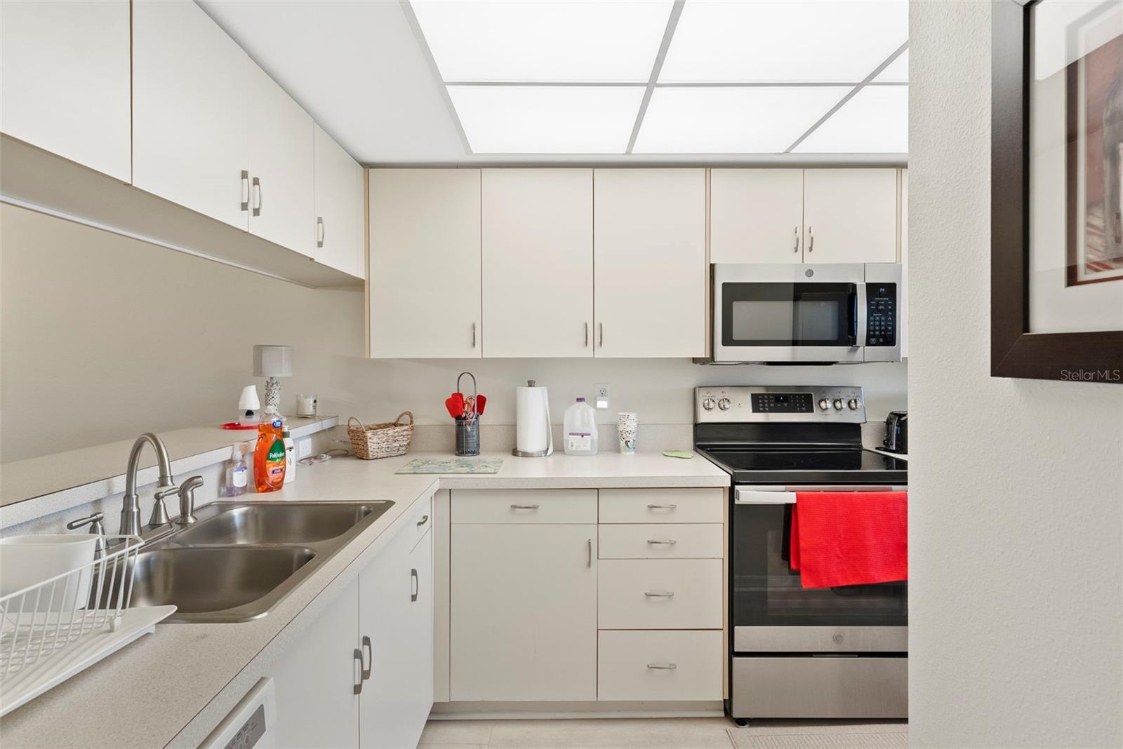 Image 13 of 65 For 9510 Harbor Greens Way 506