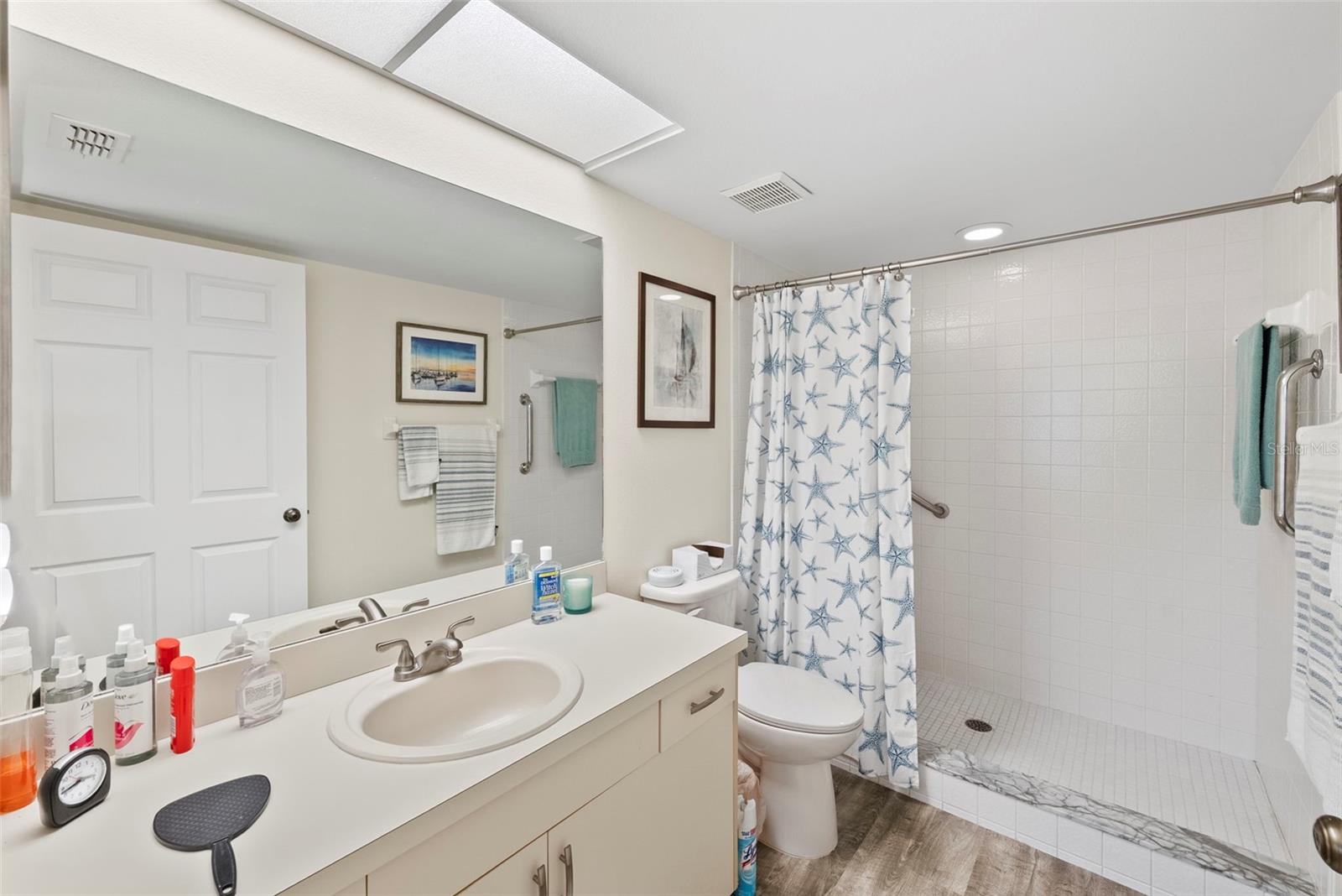 Image 21 of 65 For 9510 Harbor Greens Way 506