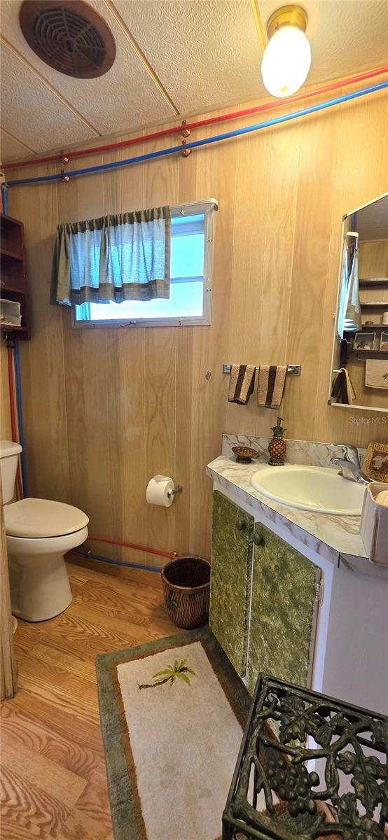 Image 29 of 40 For 37438 Ray Drive