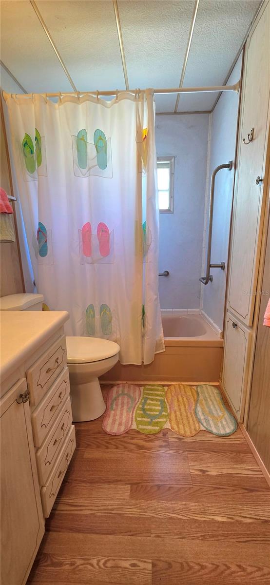 Image 35 of 40 For 37438 Ray Drive