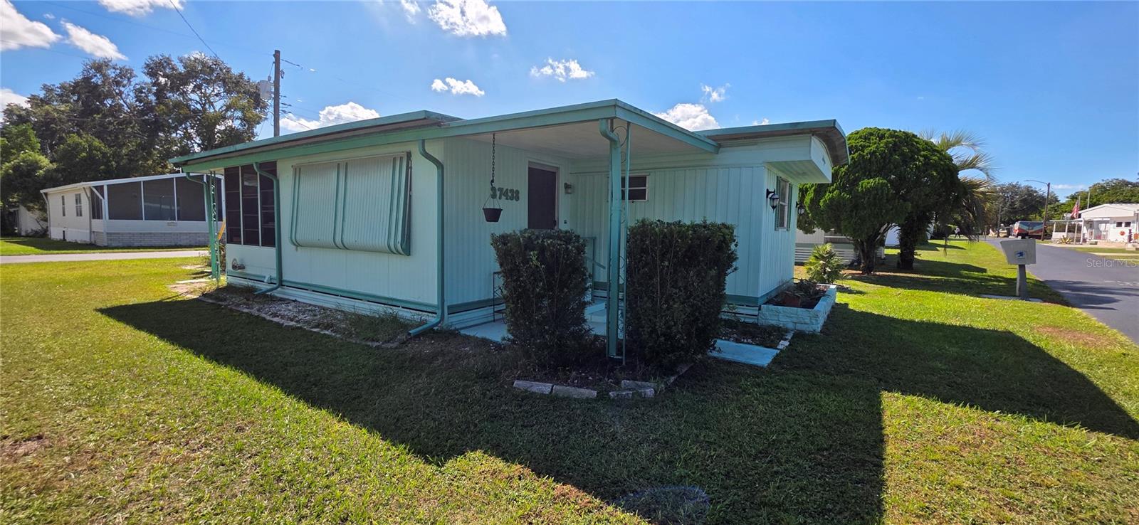 Image 4 of 40 For 37438 Ray Drive