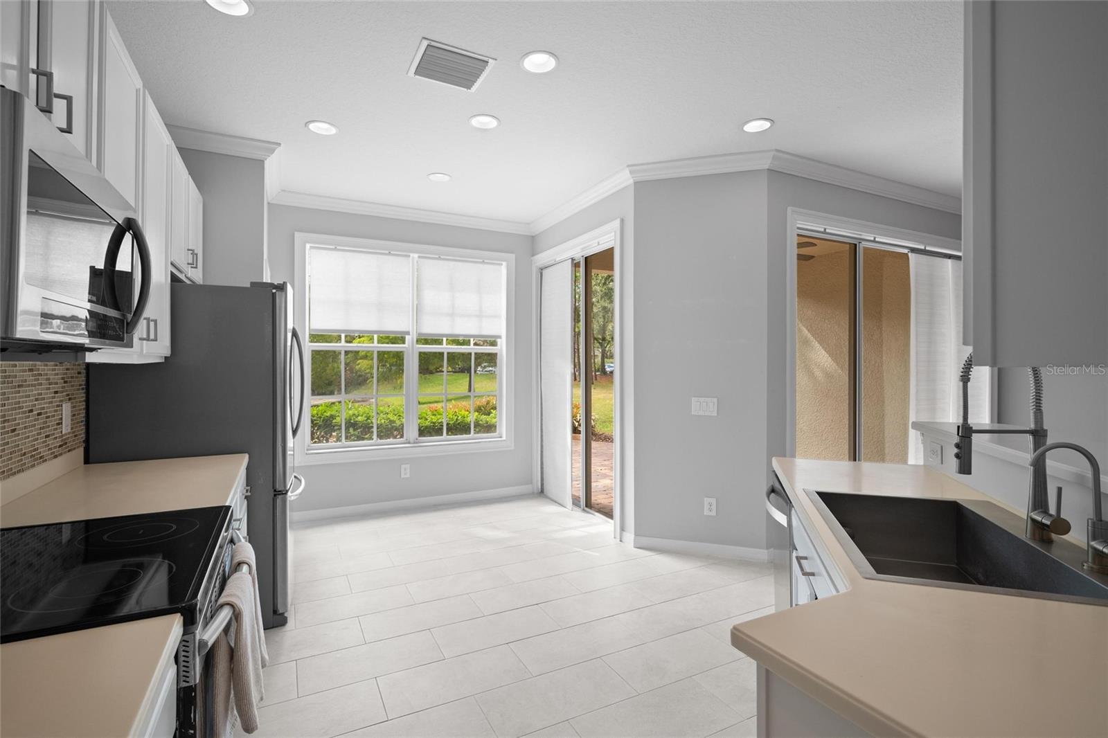 Image 15 of 54 For 14457 Mirabelle Vista Circle