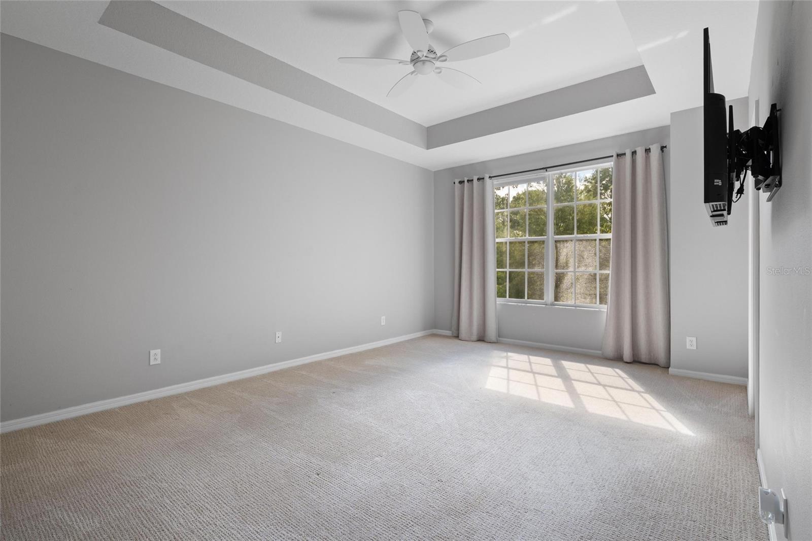 Image 23 of 54 For 14457 Mirabelle Vista Circle