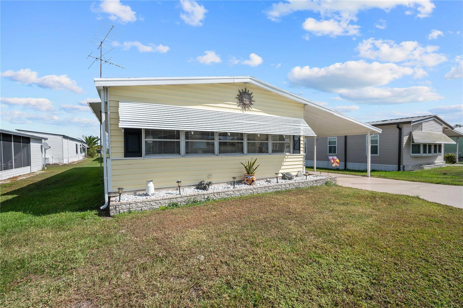 Image 4 of 33 For 5324 Seville Drive