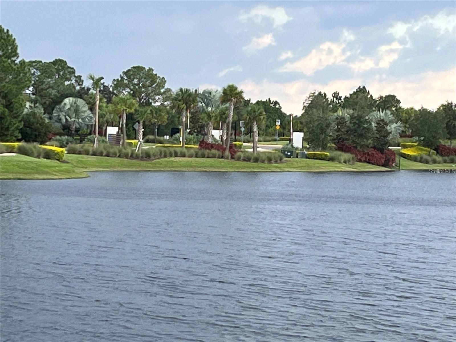 Details for 33427 Landsman Loop, WESLEY CHAPEL, FL 33543