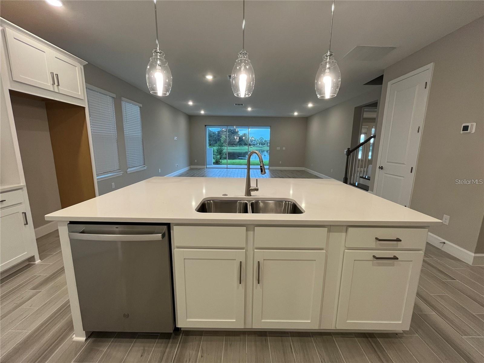 Image 10 of 30 For 33427 Landsman Loop