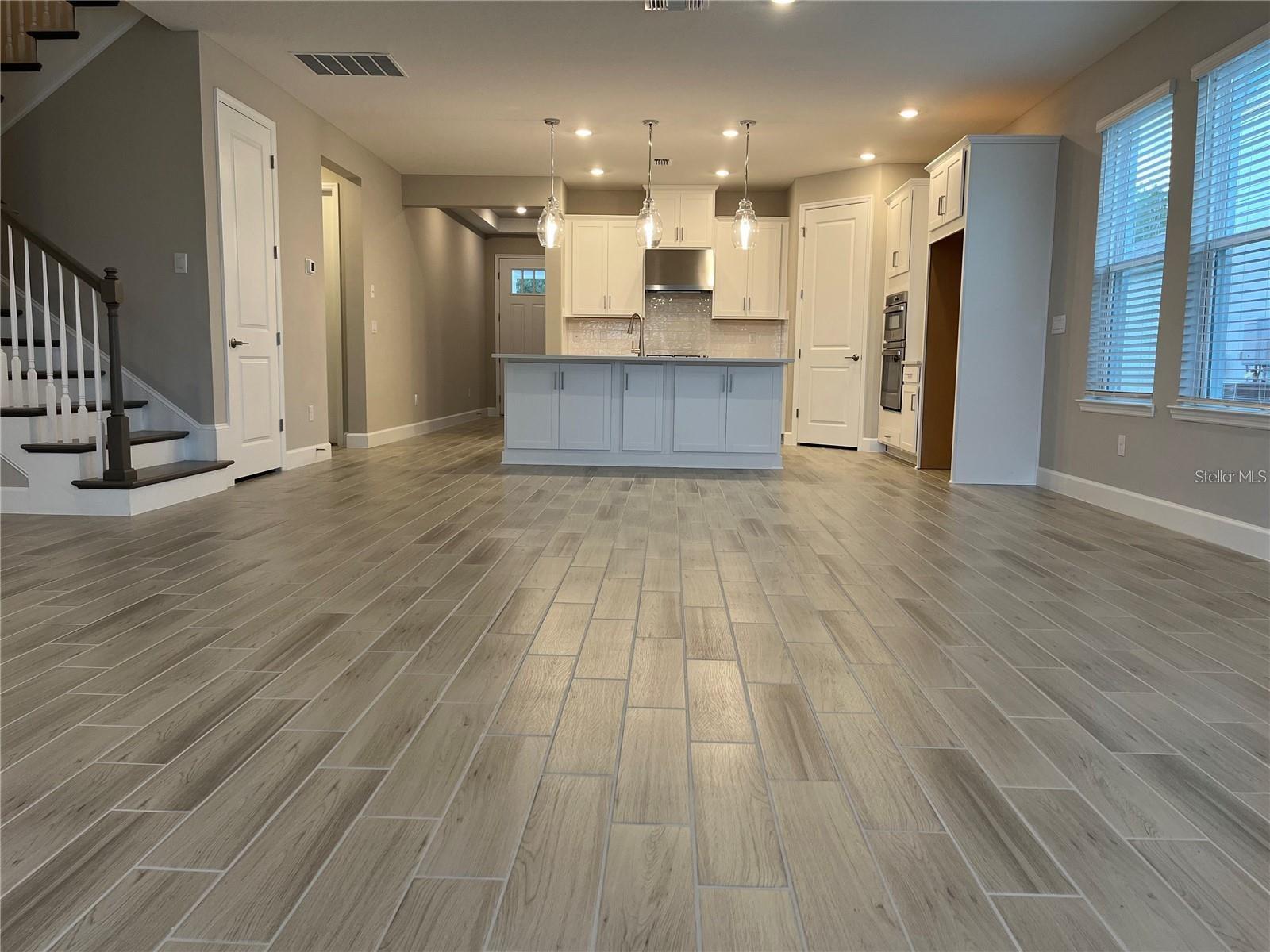 Image 11 of 30 For 33427 Landsman Loop