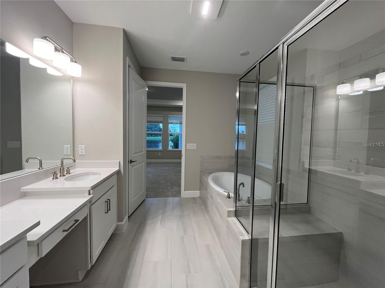 Image 27 of 30 For 33427 Landsman Loop