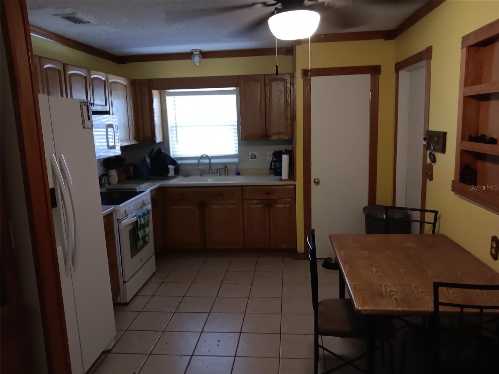 Image 13 of 27 For 374 3rd Street Nw