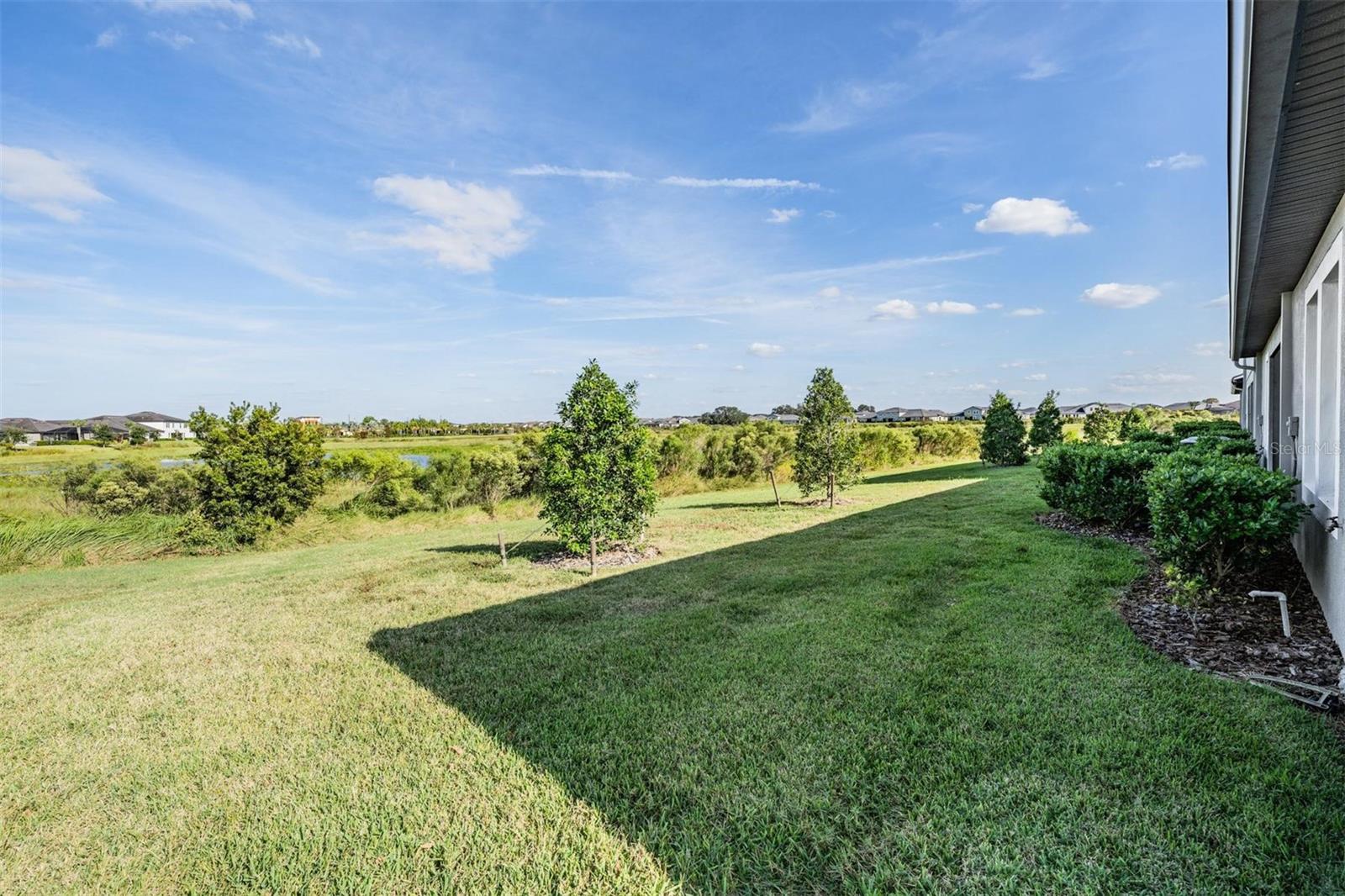 Image 13 of 100 For 10448 Echo Dock Loop