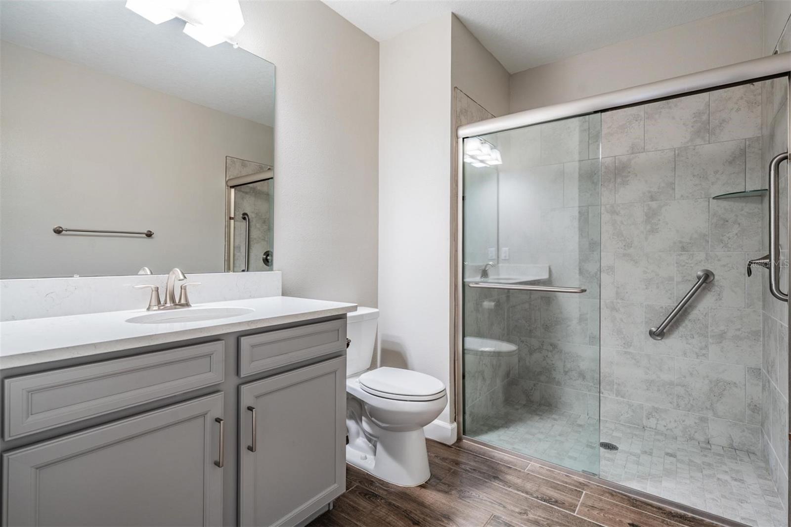 Image 18 of 100 For 10448 Echo Dock Loop