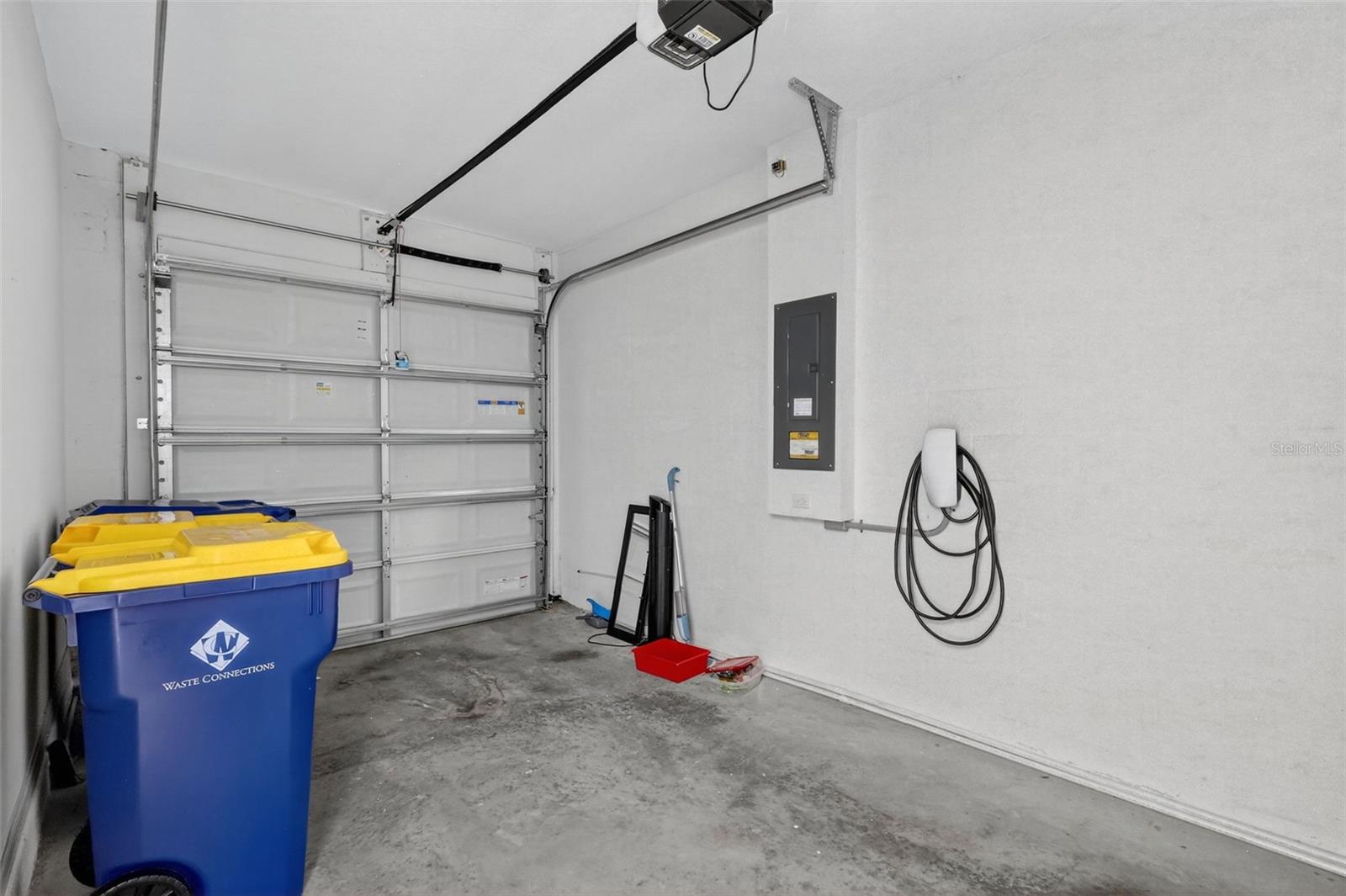 Image 19 of 22 For 32997 Kaloko