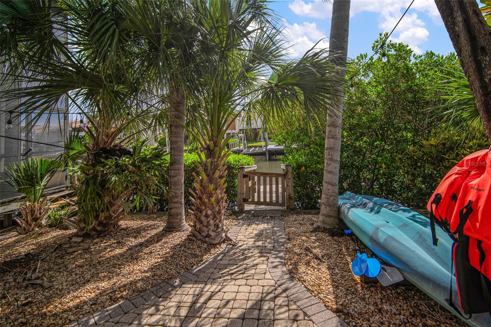 Image 38 of 52 For 4321 Harbor House Drive