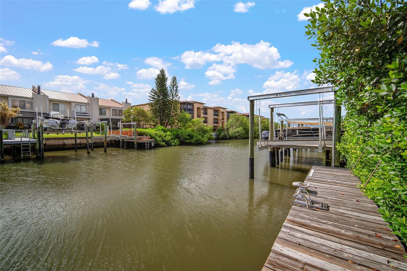 Image 41 of 52 For 4321 Harbor House Drive